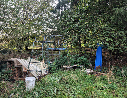 Metal climbing frame play - frame,